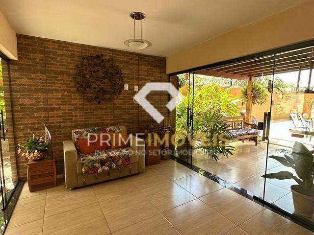 Casa para Venda em Itatiaiuçu - 5