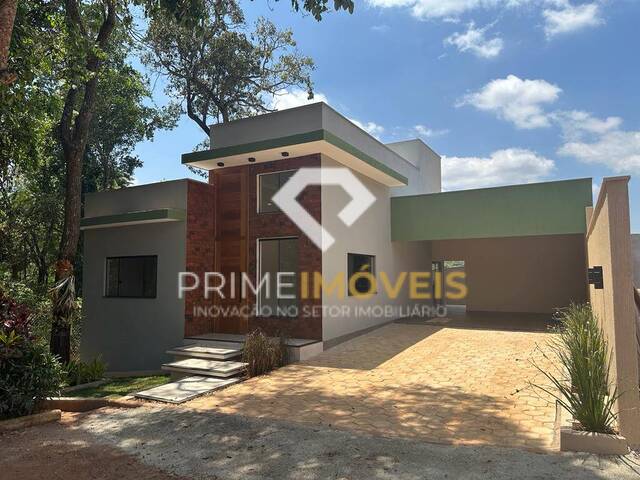 #2 - Casa para Venda em Itatiaiuçu - MG - 1