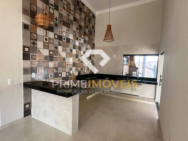 #2 - Casa para Venda em Itatiaiuçu - MG - 3