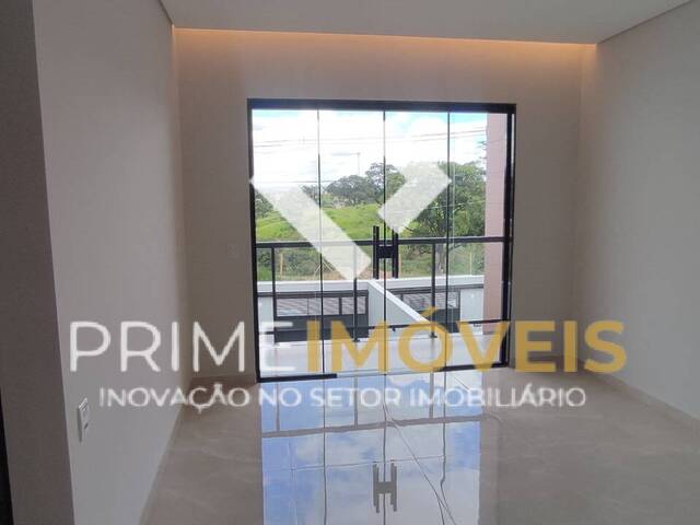 #107 - Casa para Venda em Itatiaiuçu - MG - 2