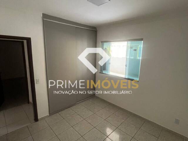 #109 - Casa para Venda em Itatiaiuçu - MG - 3