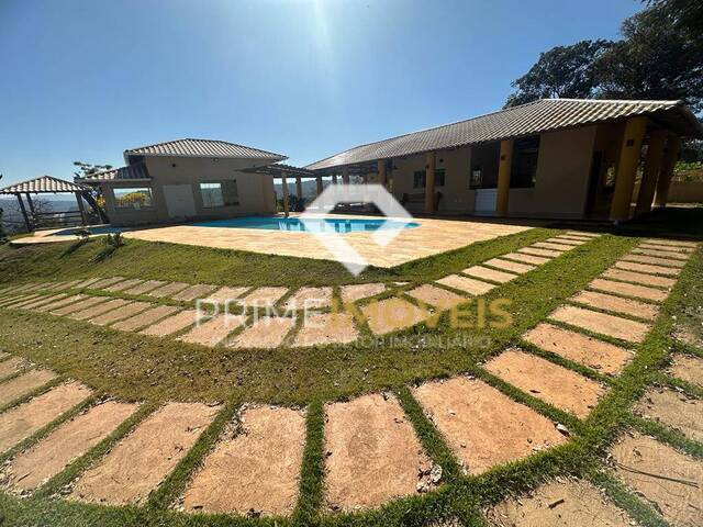 #124 - Casa para Venda em Itatiaiuçu - MG - 1